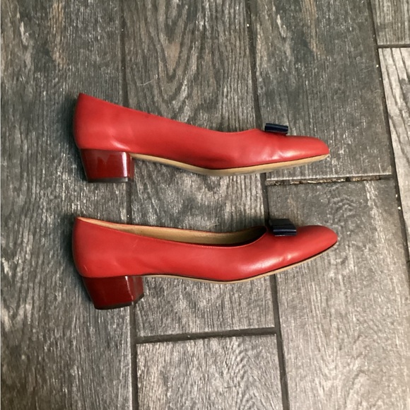 💥PRICE DROP💥 Salvatore Ferragamo Pumps - Picture 5 of 6